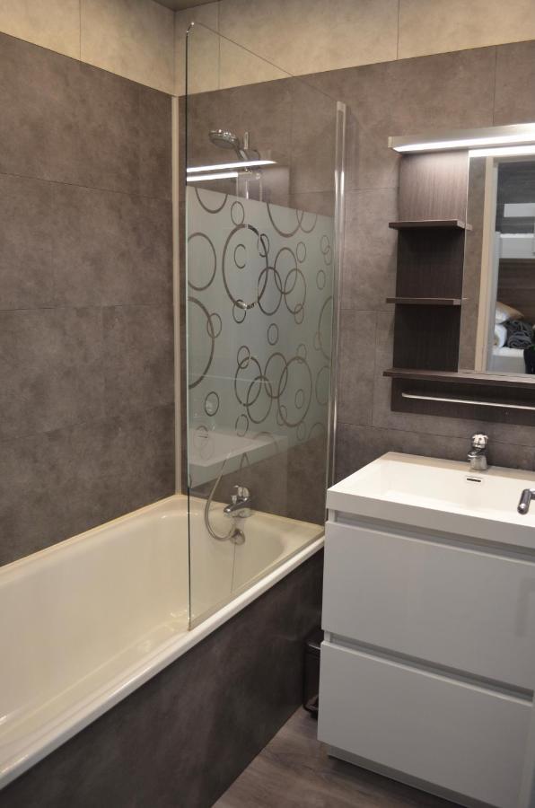 Appartement Studio Domaine De L'Alpe D'Huez, Villard Reculas Екстериор снимка